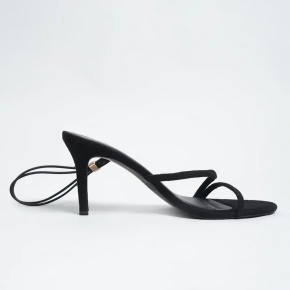 RSVP by Nykaa Fashion
Black Make A Move Stilettos - Picture 3 of 10